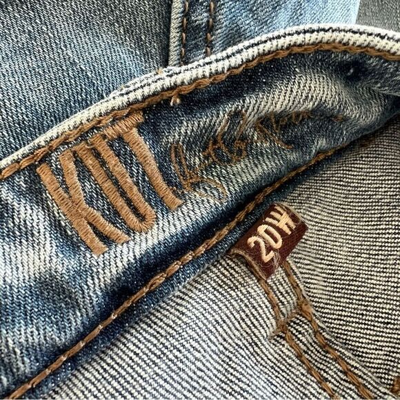 NEW Kut from the Kloth Katy boyfriend denim raw hem cuffed jean shorts new 20W - Picture 8 of 10